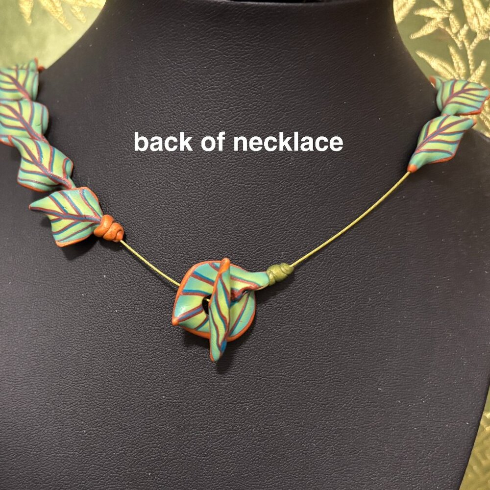 Unique FIMO leaf necklace with matching earrings, toggle clasp - Picture 2 of 4